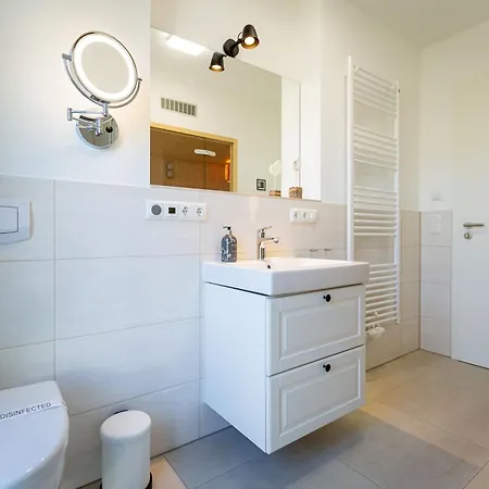Quartier 7, App. 05 Apartment *
